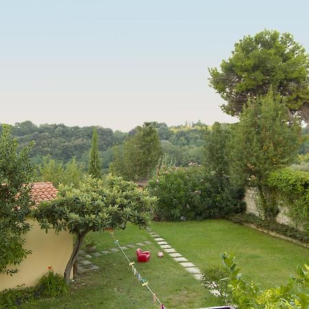 B&B Azzurra Πεσκάρα Εξωτερικό φωτογραφία
