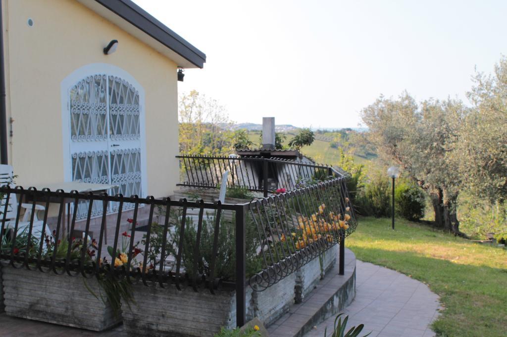 B&B Azzurra Πεσκάρα Εξωτερικό φωτογραφία