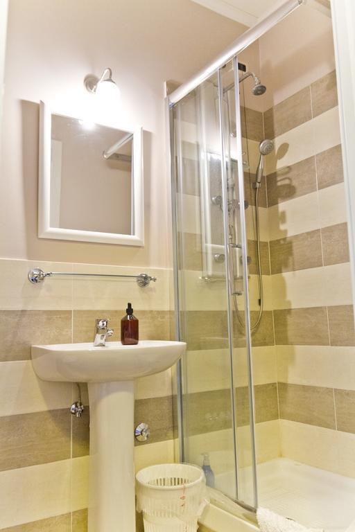 B&B Azzurra Πεσκάρα Εξωτερικό φωτογραφία